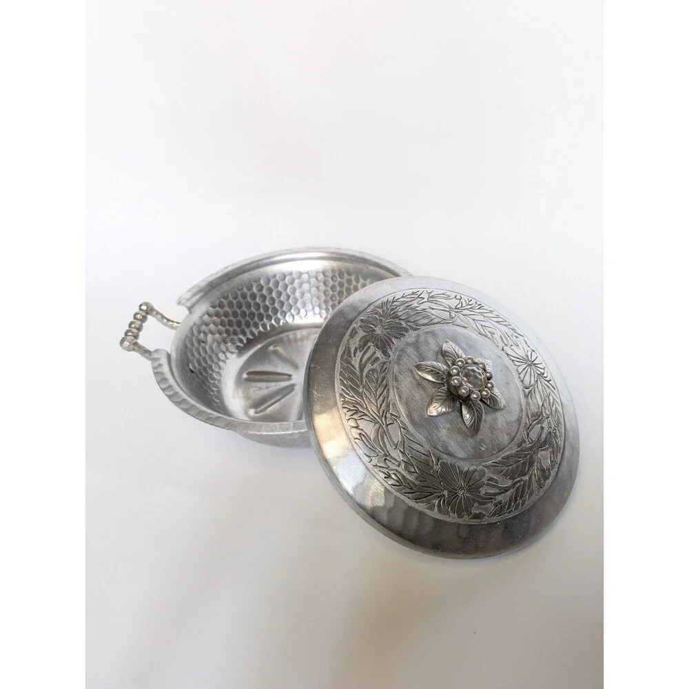Vintage MCM Everlast Hammered Forged Aluminum 9